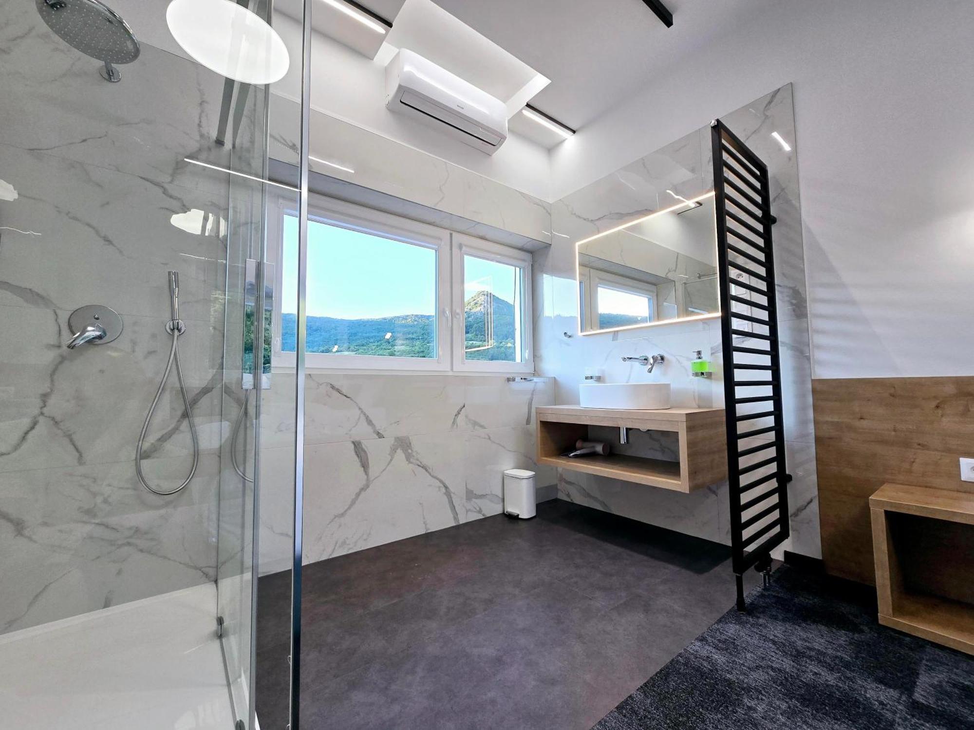 Salon Missen Hotel Trenčianske Teplice Екстериор снимка